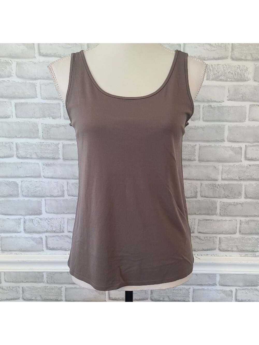 Eileen Fisher Stretch Silk Jersey Scoop Neck Tank NEW M Quiet Luxury Old Money